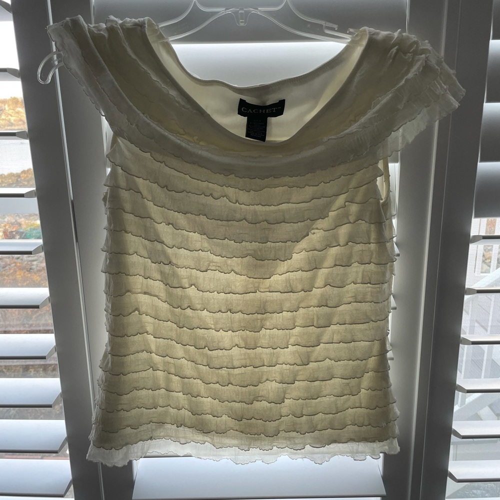 Winter white top - Picture 2 of 3